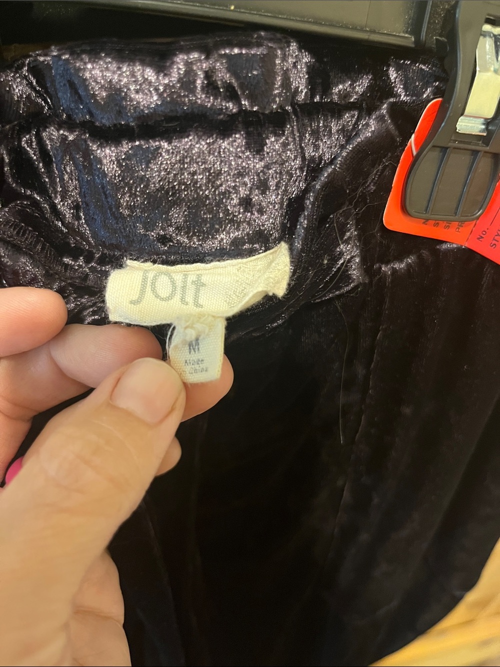 Jolt Black Velvet Cropped Pants - Picture 2 of 11